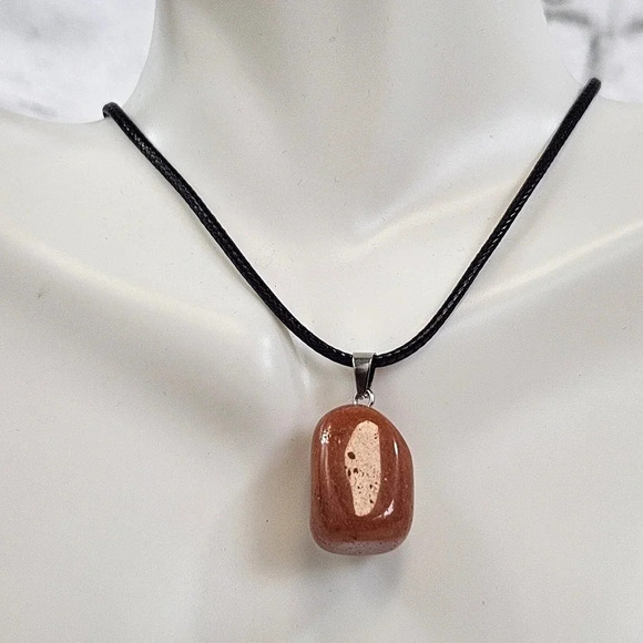 Red Jasper Natural Stone Cube Necklace with 18in Black Chain SN30 - Picture 4 of 4